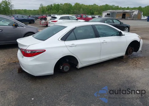 2016 Toyota Camry Se z USA, uszkodzony, nr VIN 4T1BF1FK8GU189033